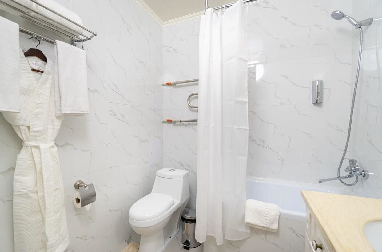 Отель Gold Boutique Hotel Алматы